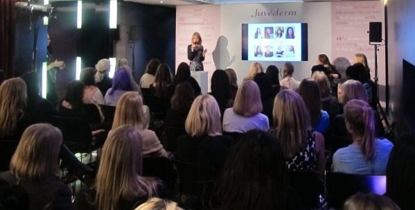 Dr Tracy Mountford presenting