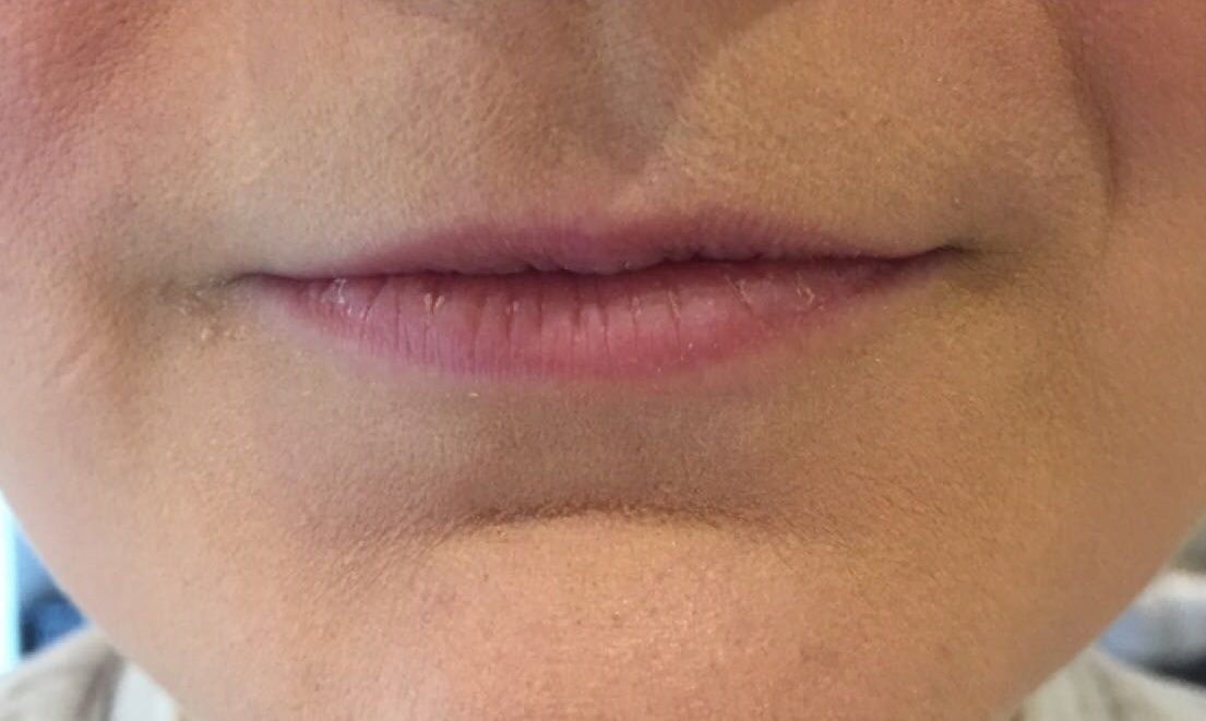 Small lips hotsell