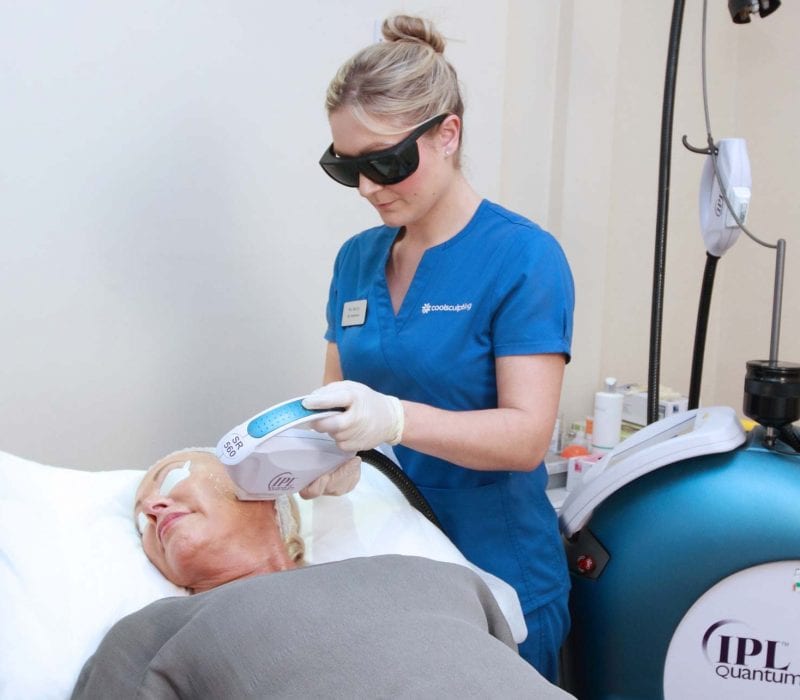 A lady having Intense Pulsed Light treatment